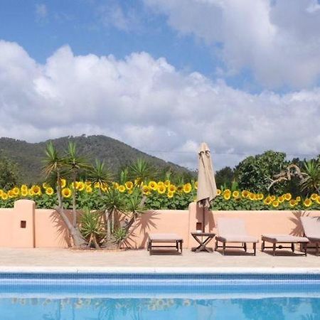 Hostal Restaurante Pou Des Lleo 산트 카를레스 데 페랄타 외부 사진