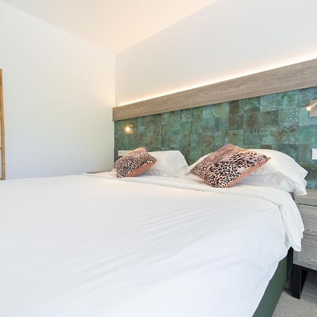 Hostal Restaurante Pou Des Lleo 산트 카를레스 데 페랄타 외부 사진